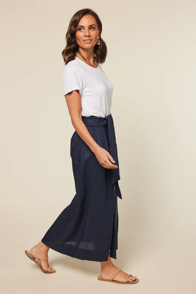Why Linen Skirts Are Perfect for Australian Summer